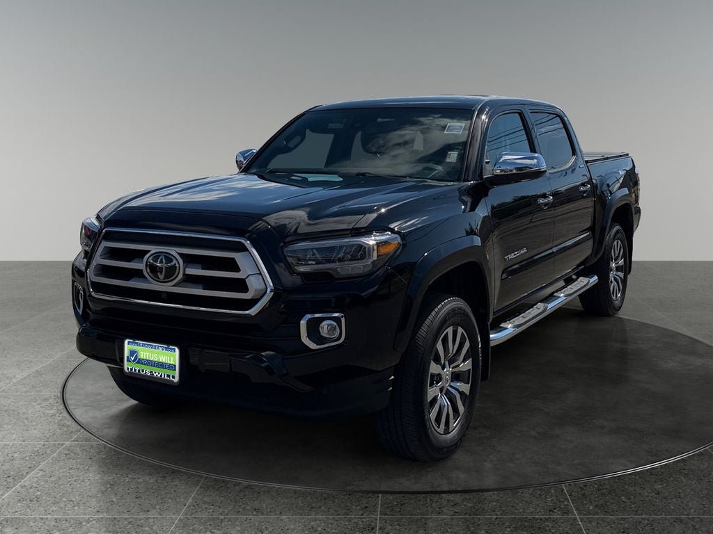 Used 2021 Toyota Tacoma Limited AWD/4WD image 3