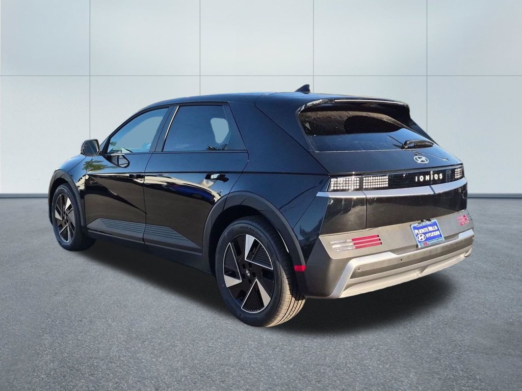 New 2026 Hyundai Ioniq 5 SEL RWD image 4