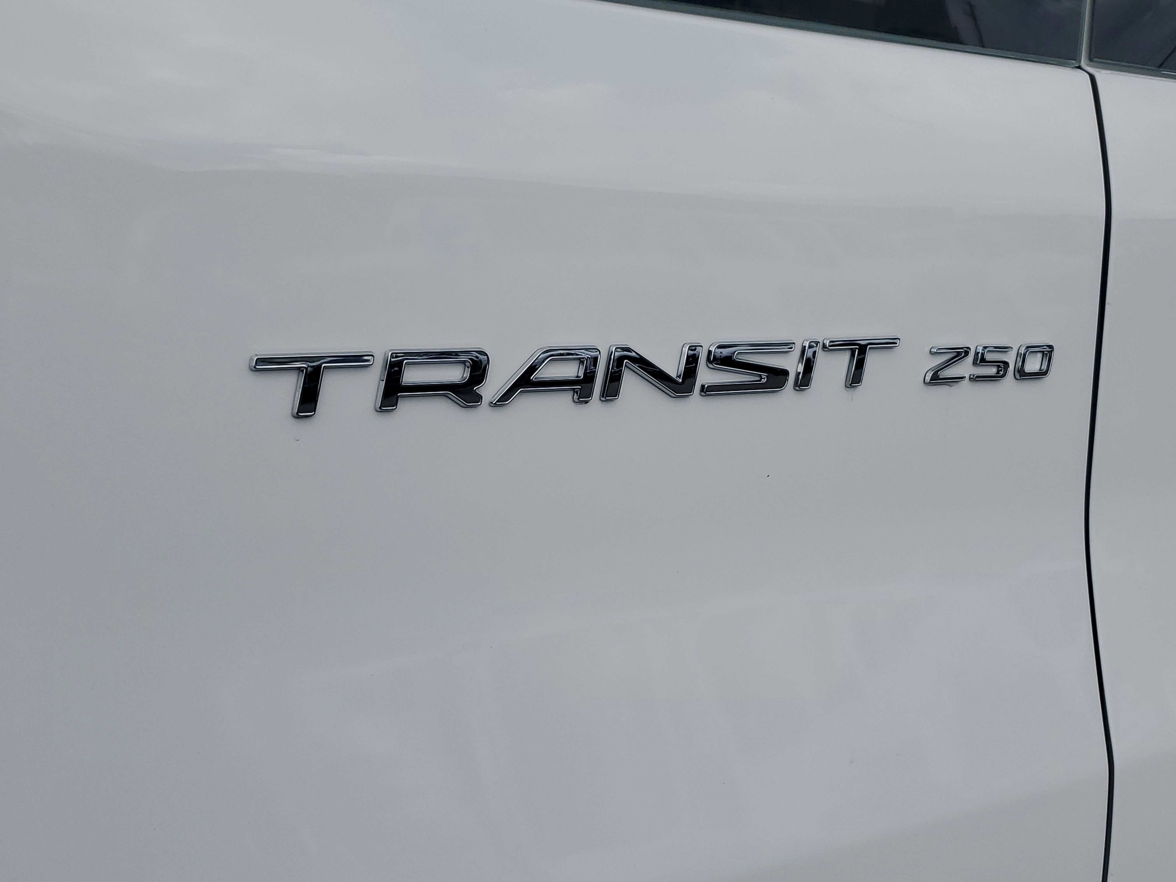 Used 2024 Ford Transit 250 Low Roof w/ Exterior Upgrade Package image 9