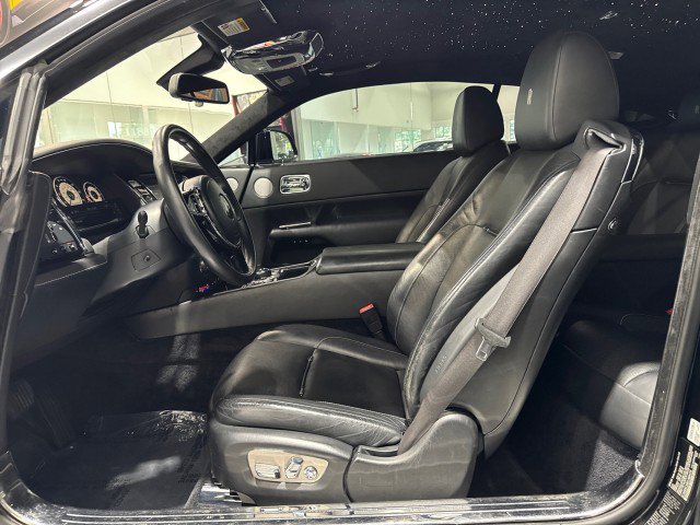 Used 2014 Rolls-Royce Wraith image 12