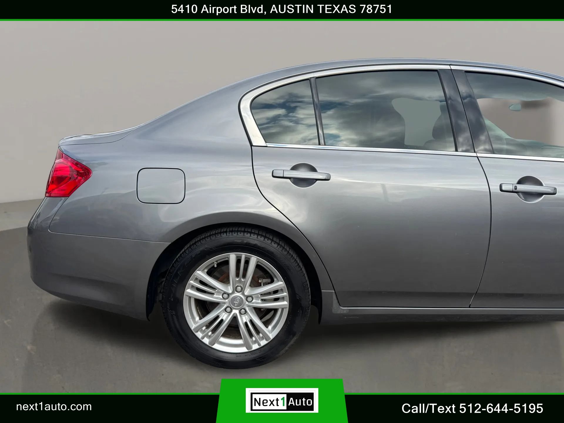 Used 2012 INFINITI G25 Journey RWD image 8