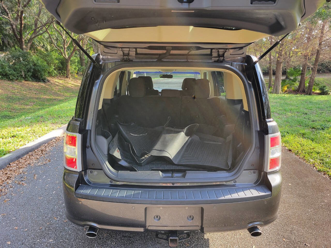 Used 2019 Ford Flex SE image 13