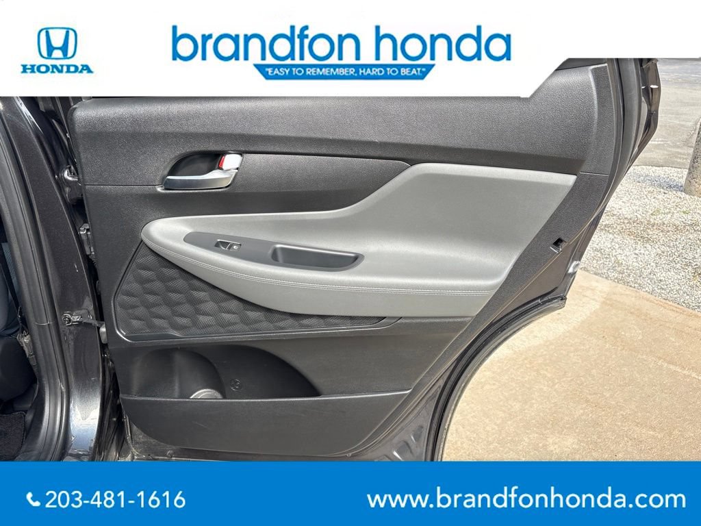 Used 2023 Hyundai Santa Fe SE AWD/4WD image 9