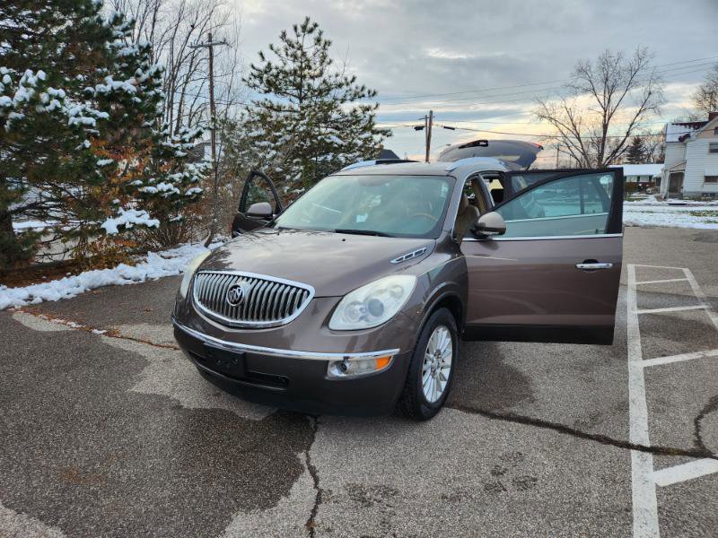 Used 2009 Buick Enclave CXL w/ Entertainment Package #3 image 40