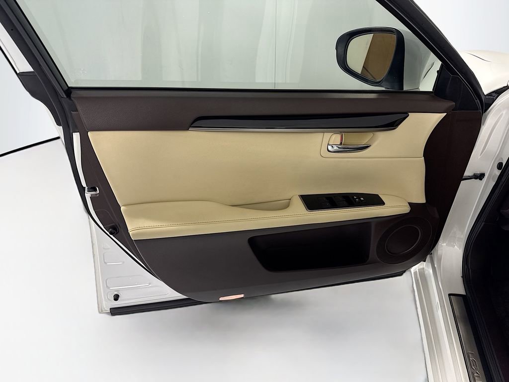 Used 2016 Lexus ES 350 w/ Accessory Package image 24