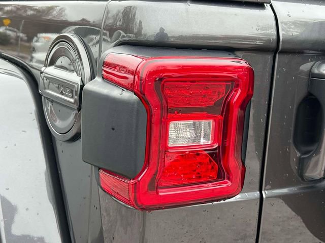 Certified 2021 Jeep Wrangler Unlimited Sahara image 15