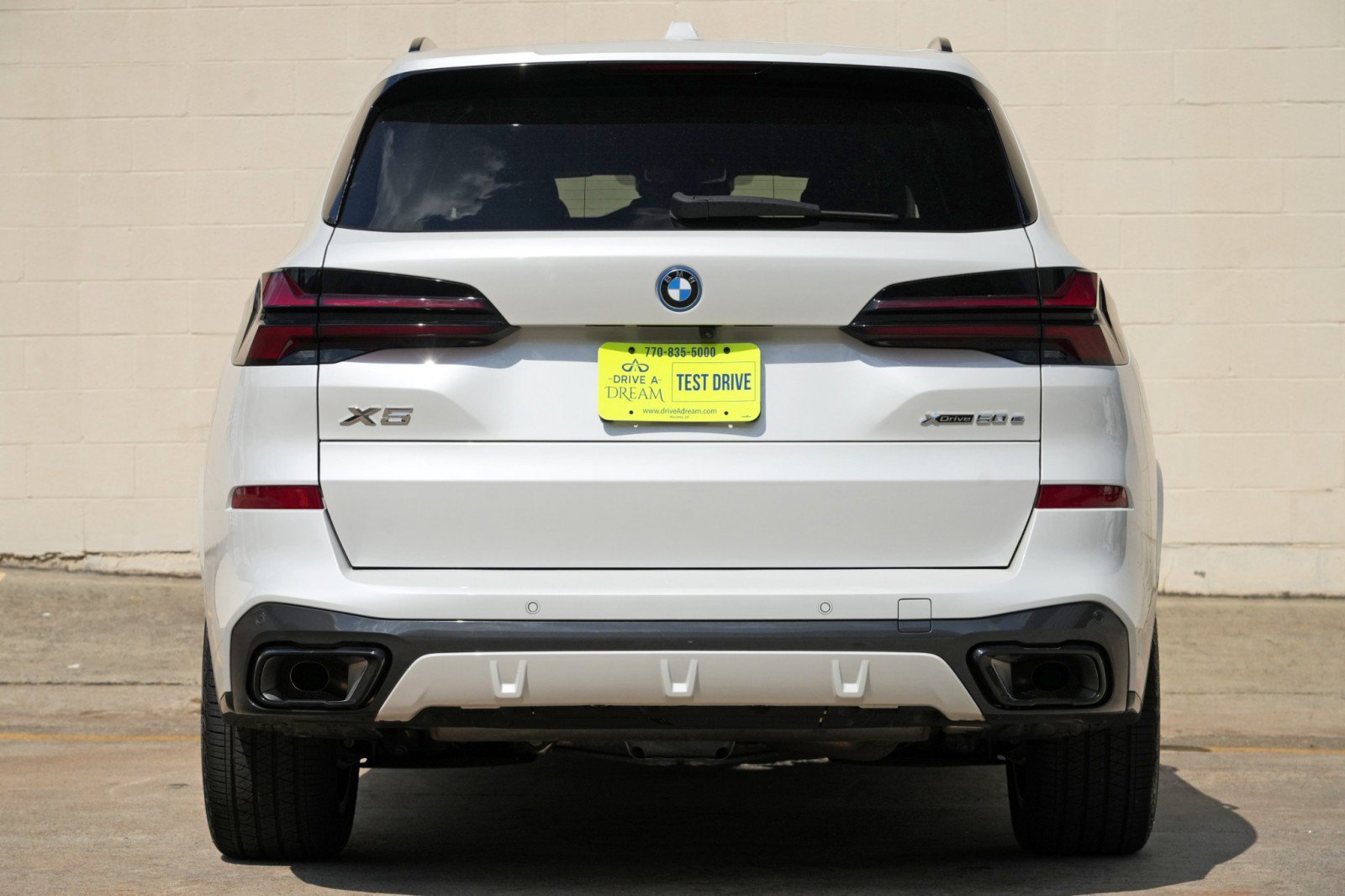 Used 2024 BMW X5 xDrive50e w/ M Sport Package AWD/4WD image 11
