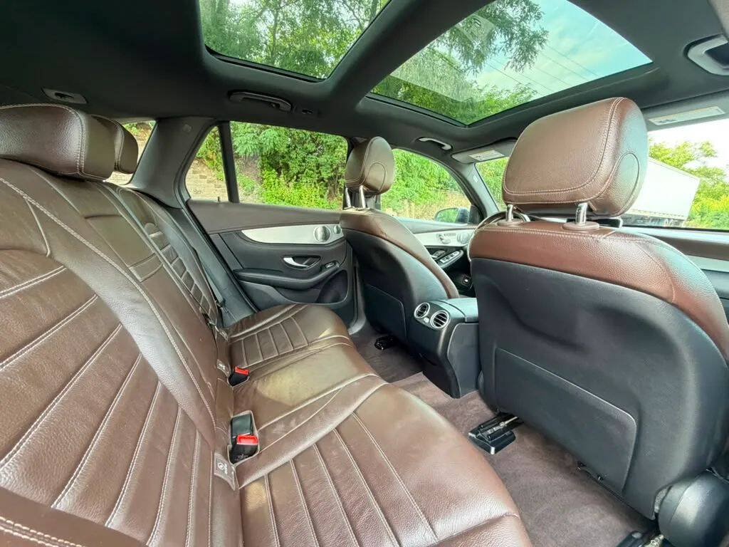 Used 2019 Mercedes-Benz GLC 43 AMG 4MATIC image 13