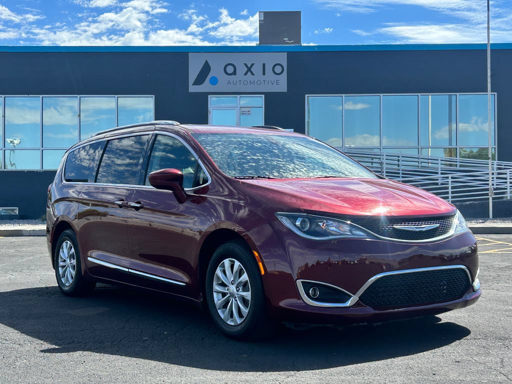 Used 2018 Chrysler Pacifica Touring-L