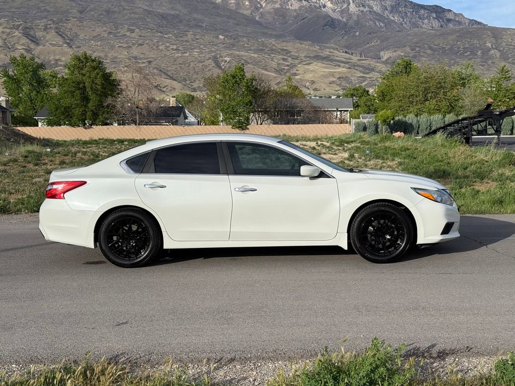 Used 2016 Nissan Altima 2.5 S w/ Power Driver Seat Package FWD image 8