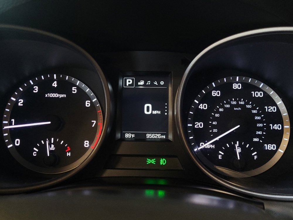 Used 2018 Hyundai Santa Fe Sport w/ 2.4L Value Package 02 AWD/4WD image 23