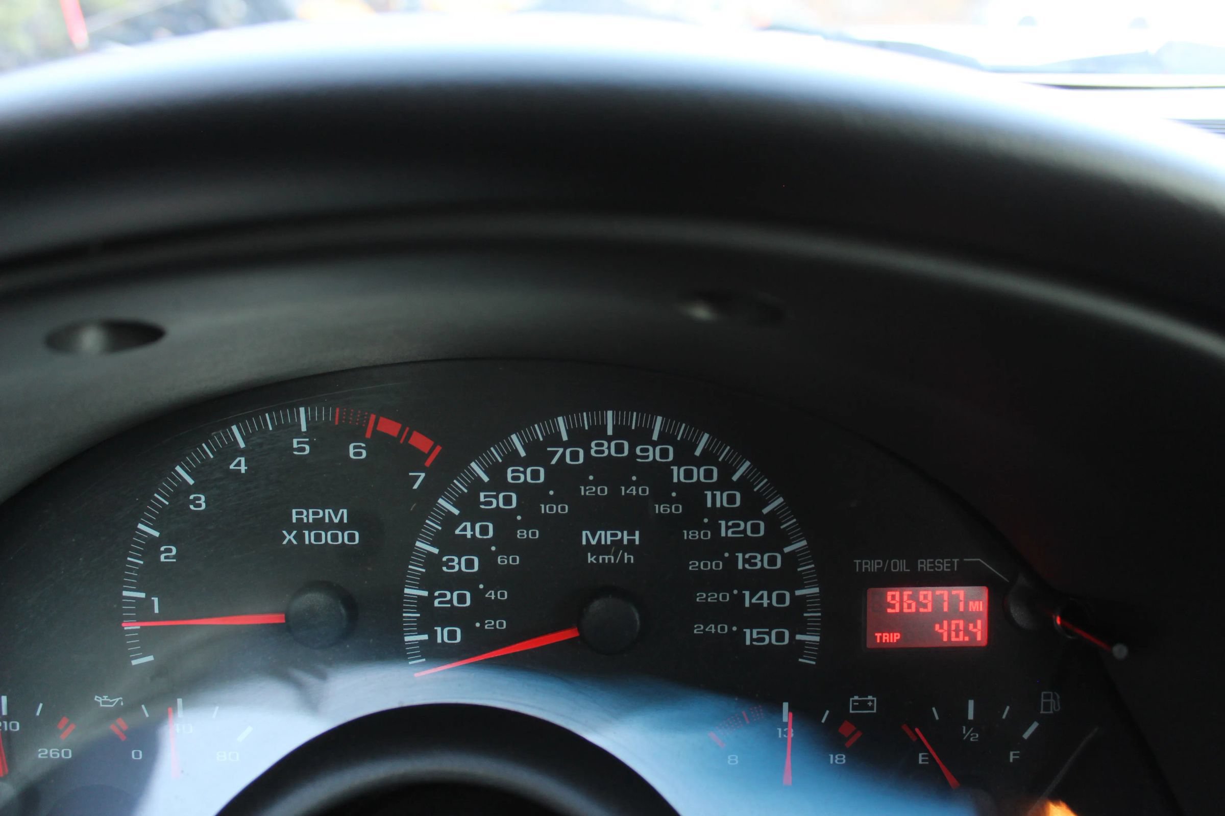 Used 2000 Chevrolet Camaro Z28 RWD image 23