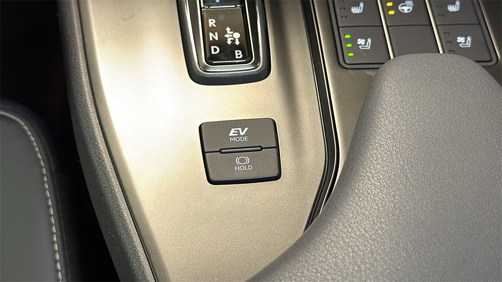 New 2025 Lexus UX 300h AWD image 20