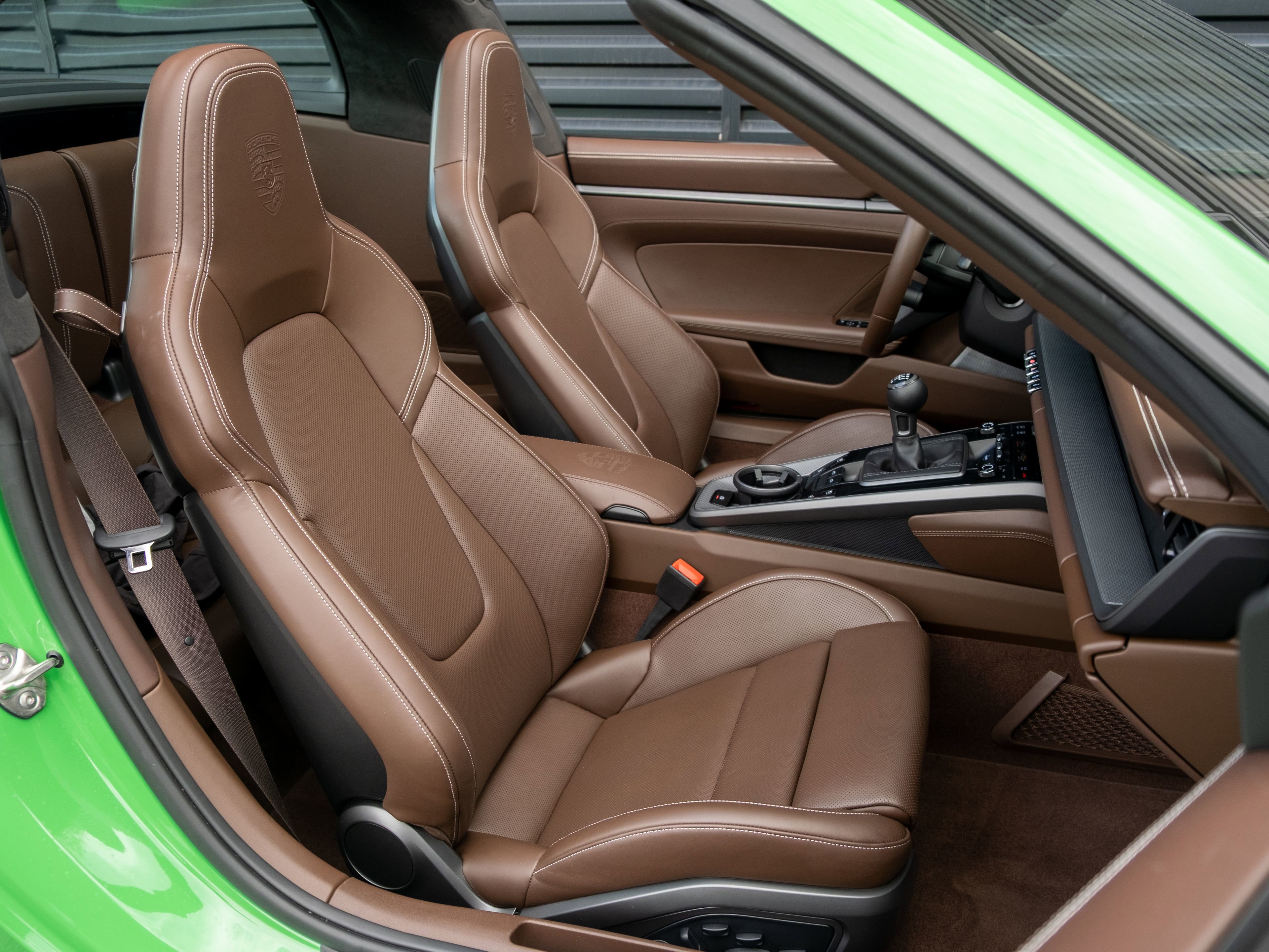 Certified 2024 Porsche 911 Targa 4S AWD/4WD image 44