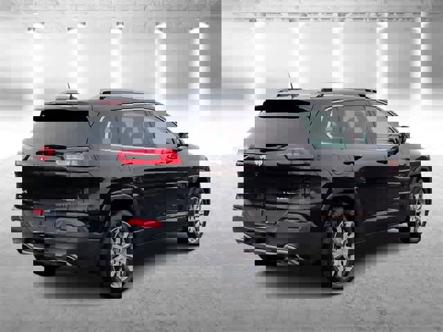 Used 2018 Jeep Cherokee Limited w/ Trailer Tow Group image 8