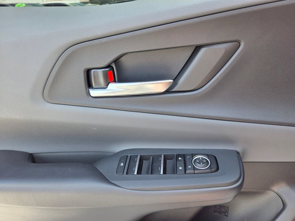 Used 2023 Toyota Prius XLE FWD image 22