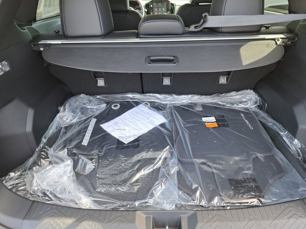 New 2025 Subaru Crosstrek 2.5i Limited w/ Crosstrek Mirror Package image 16