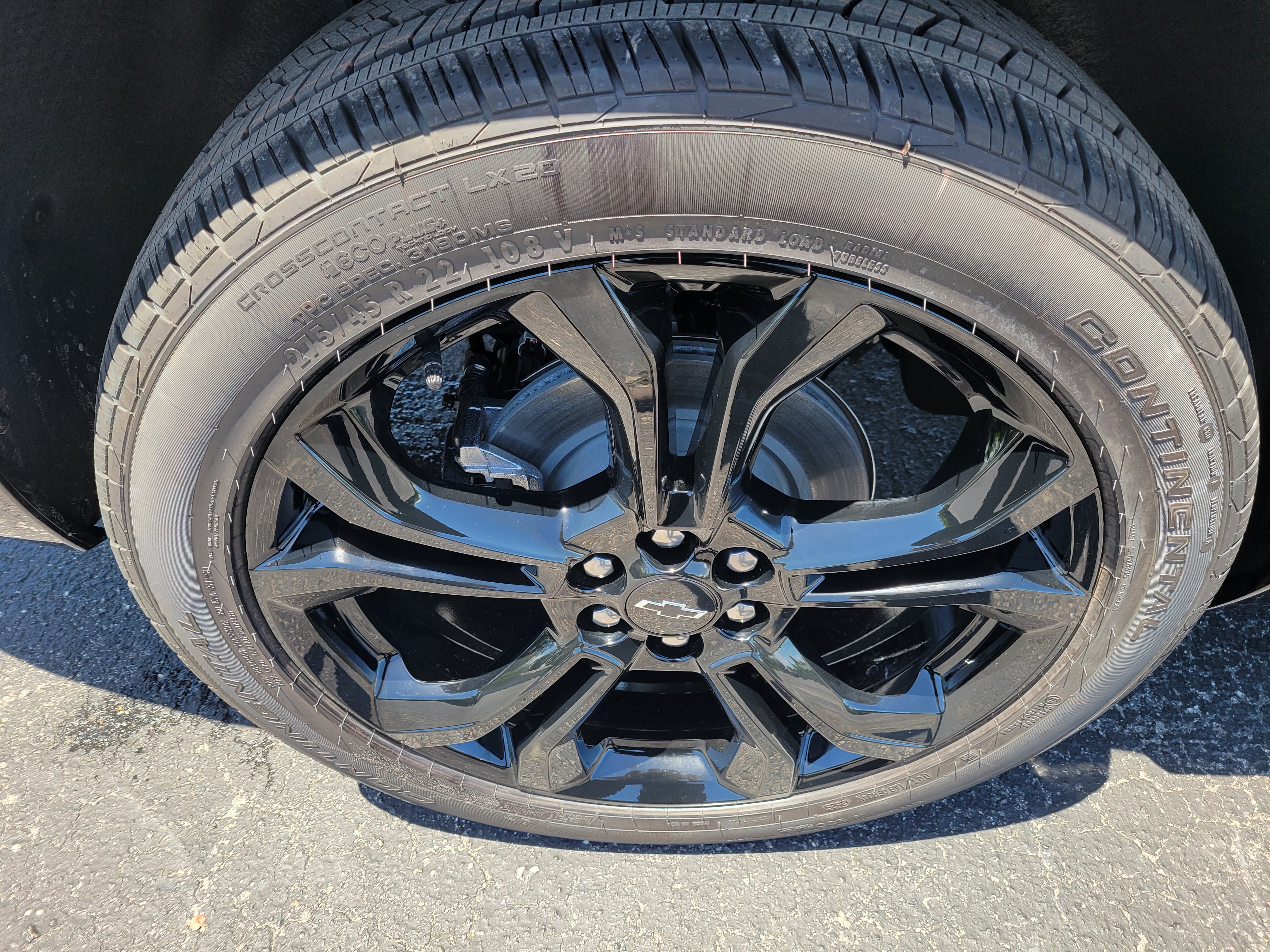 New 2027 Chevrolet Traverse RS w/ LPO, Floor Liner Package FWD image 44
