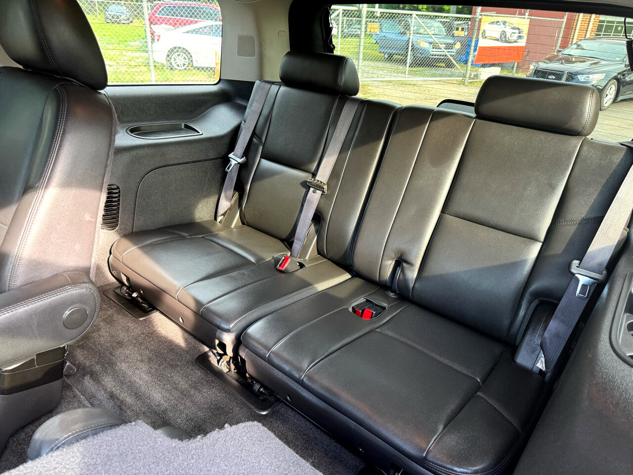 Used 2012 GMC Yukon Denali image 23