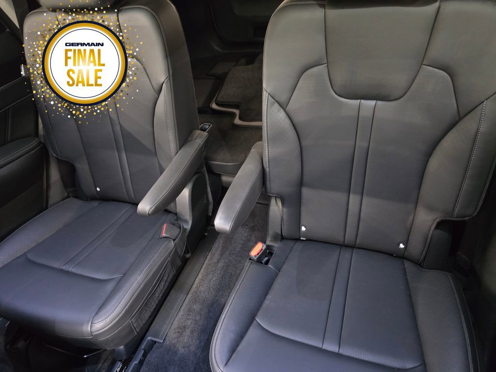 Certified 2025 Kia Sorento SX image 16