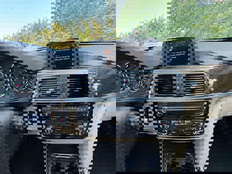 Used 2017 BMW 320i Sedan image 15