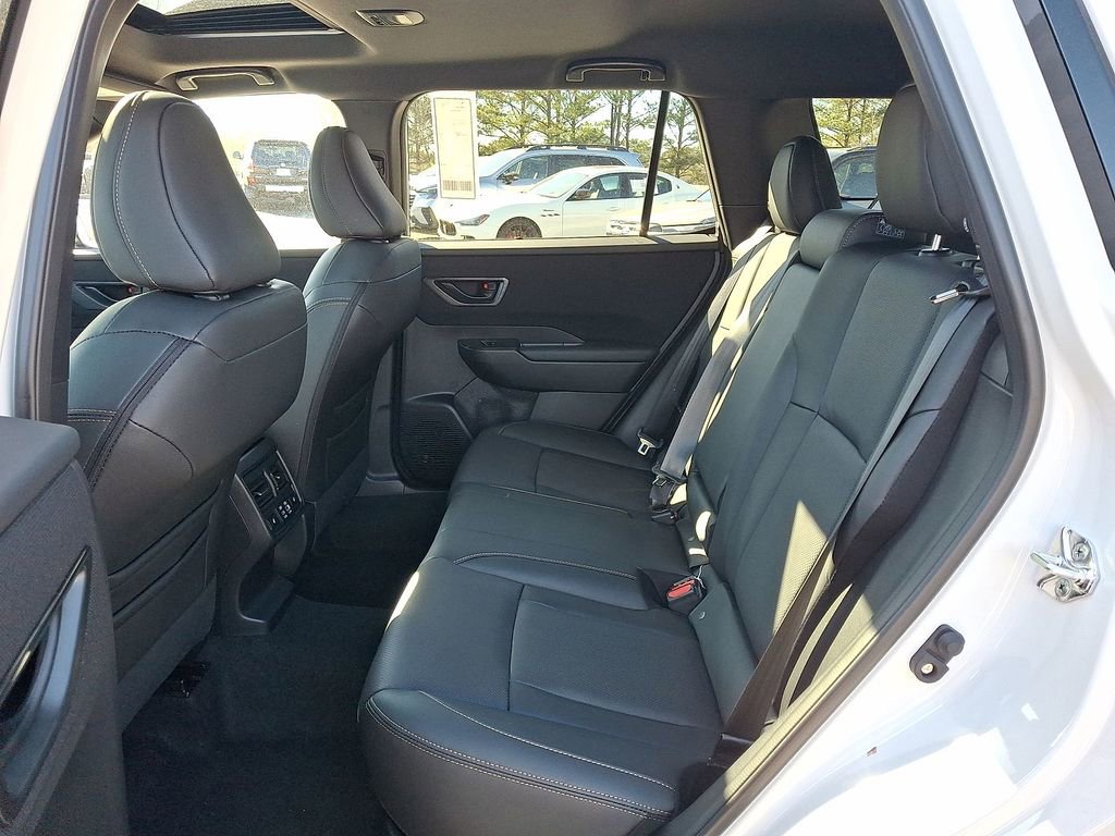 New 2026 Subaru Outback Limited AWD/4WD image 13