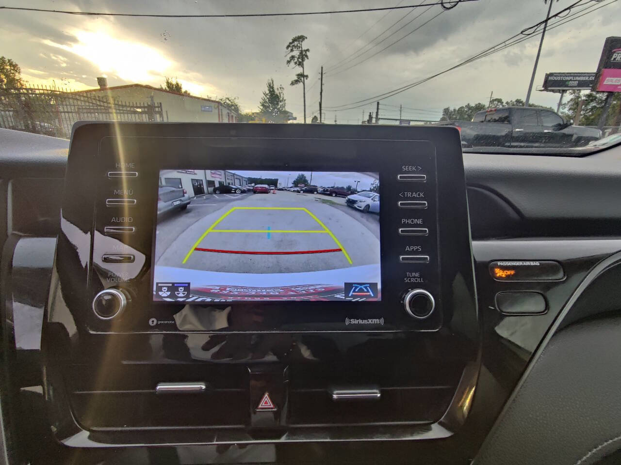 Used 2023 Toyota Camry SE w/ Convenience Package FWD image 13