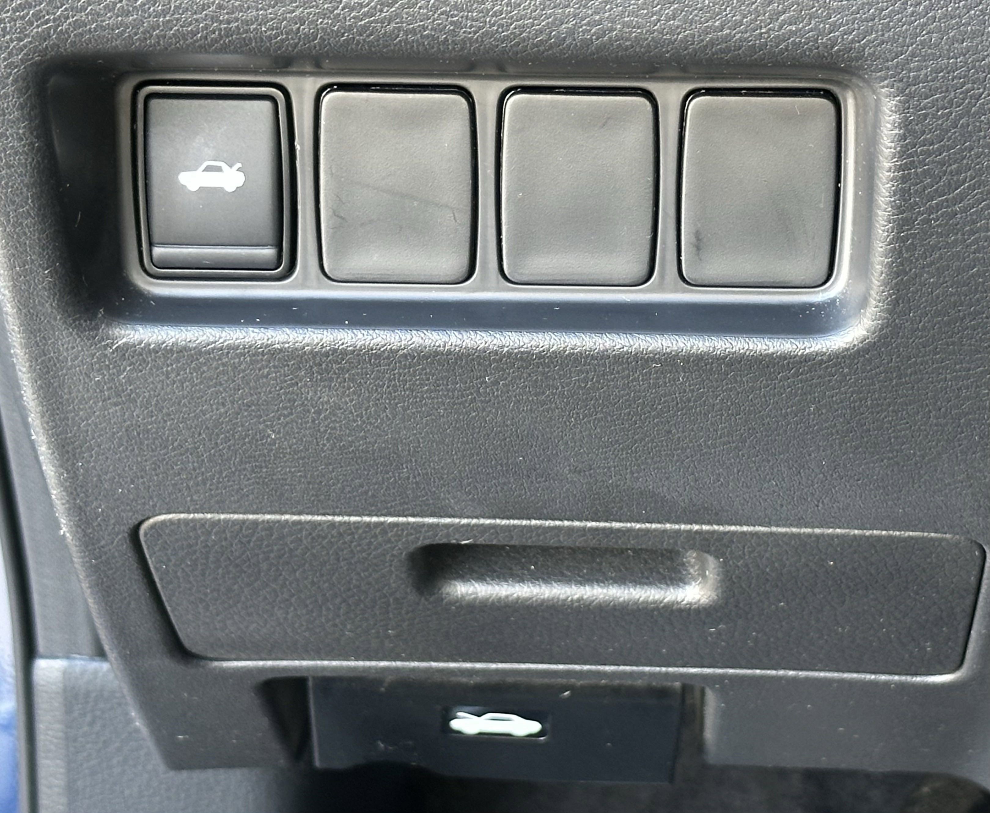 Used 2023 Nissan Maxima SV w/ Floor Mat Group image 26