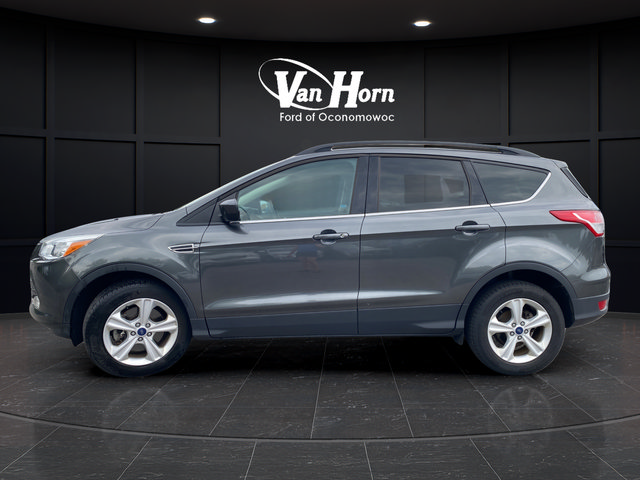 Used 2016 Ford Escape SE w/ Equipment Group 201A AWD/4WD image 4