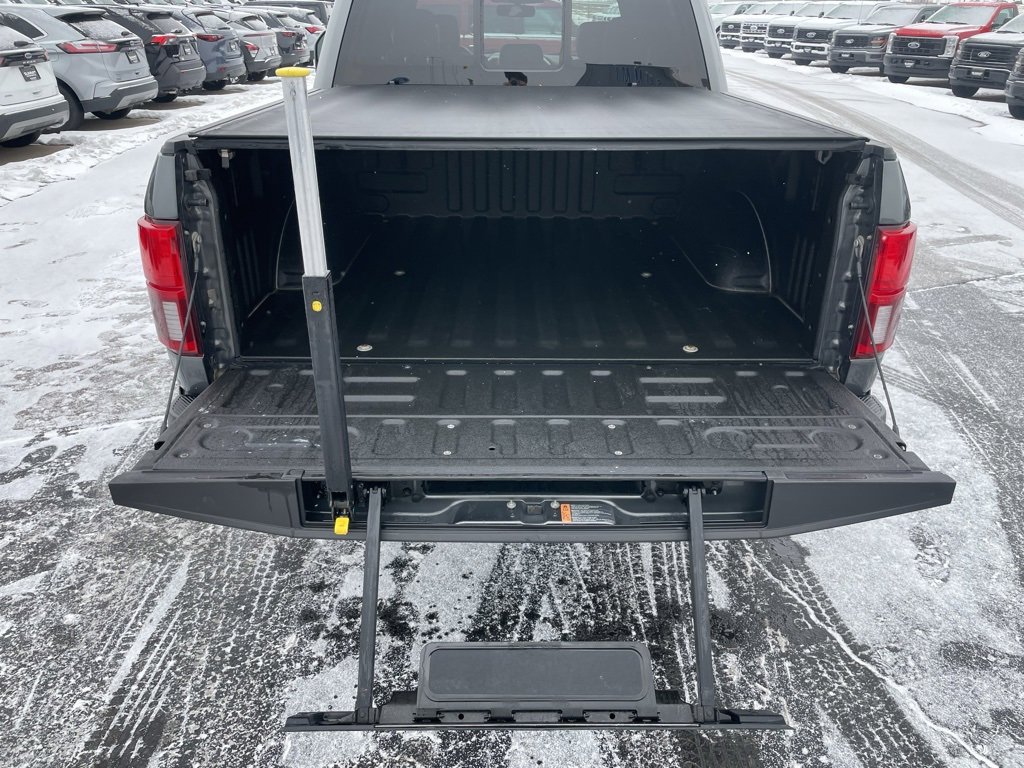 Used 2019 Ford F150 Platinum w/ Equipment Group 701A Luxury image 37