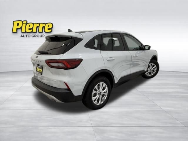 Used 2025 Ford Escape Active AWD/4WD image 5