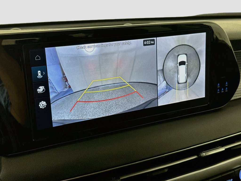 Used 2025 Hyundai Palisade Limited AWD/4WD image 18