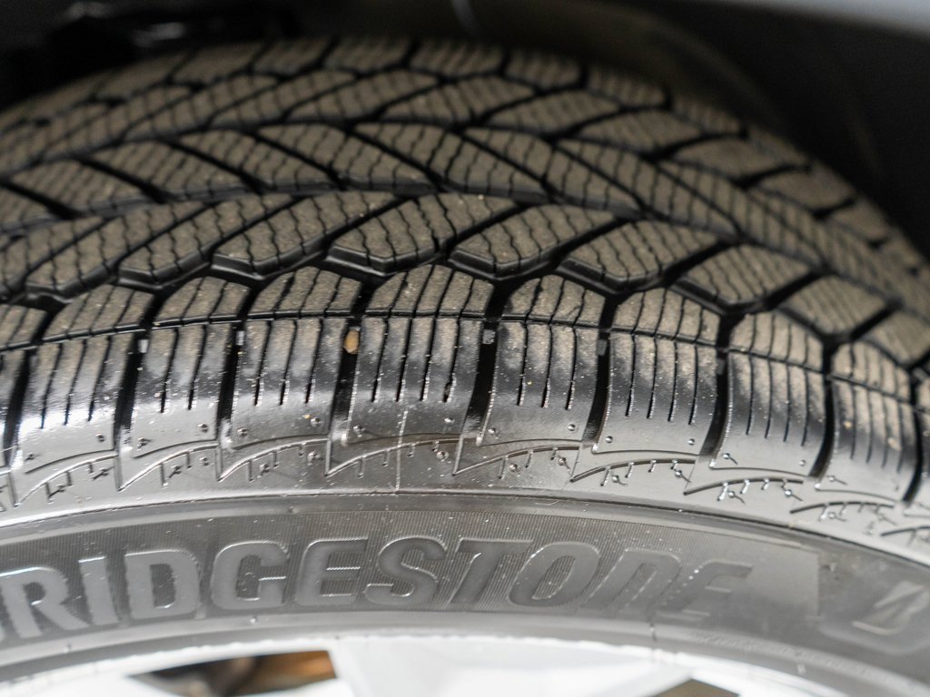 Used 2015 Subaru Forester 2.5i Premium w/ All-Weather Package image 32