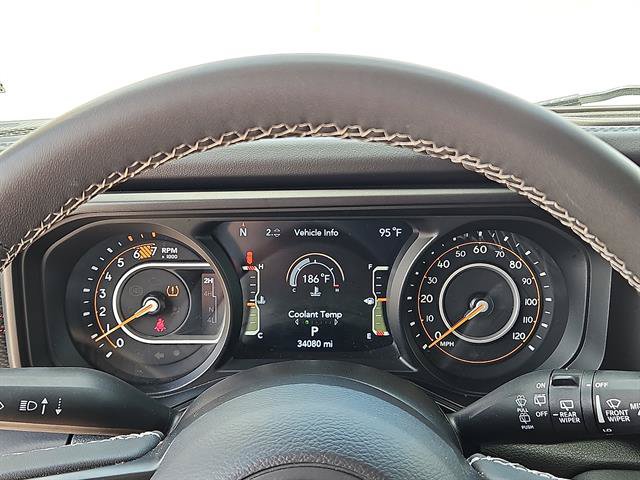 Used 2025 Jeep Wrangler Unlimited Rubicon AWD/4WD image 15