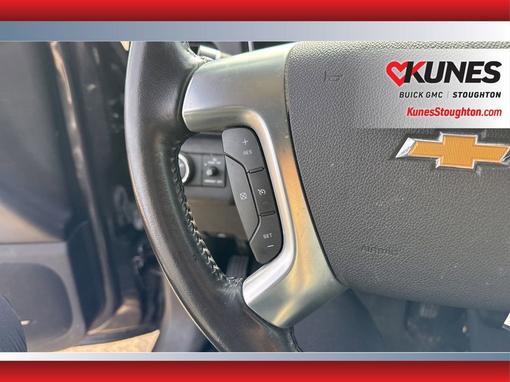 Used 2015 Chevrolet Traverse LT image 25