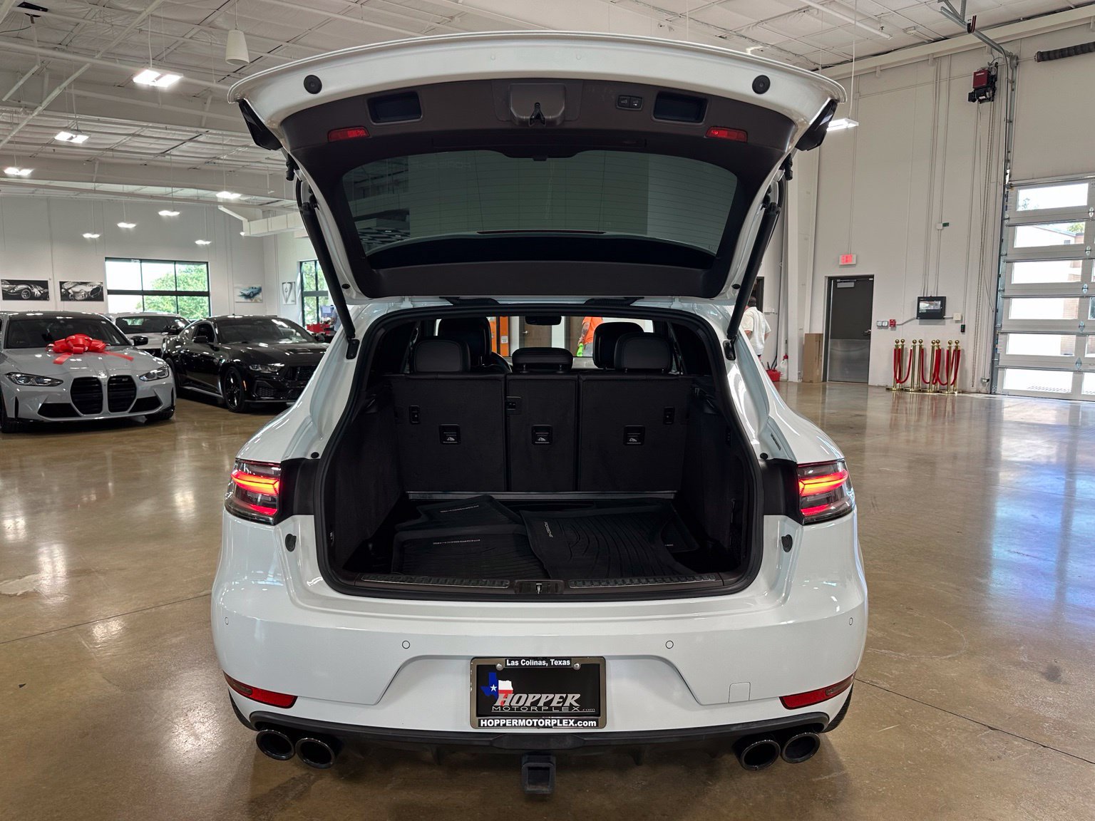 Used 2019 Porsche Macan S w/ Premium Package Plus AWD/4WD image 44