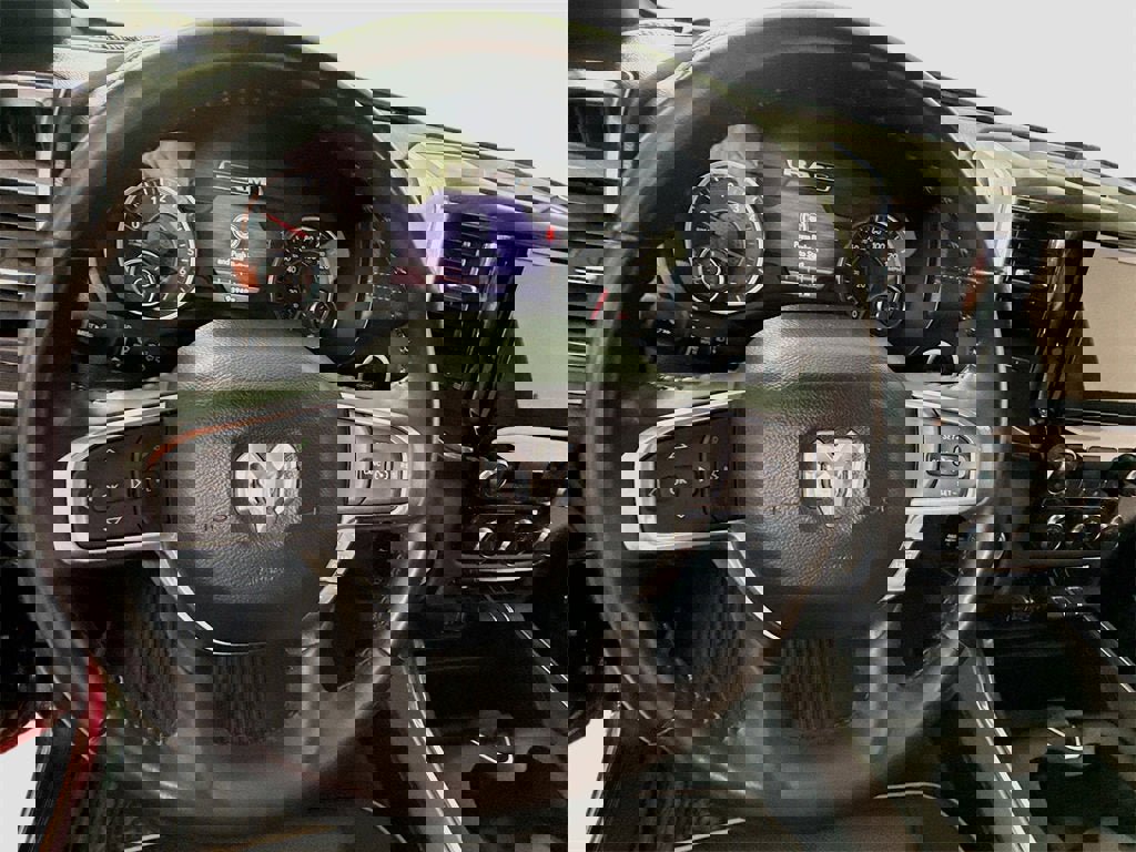 Used 2024 RAM 1500 Laramie image 5