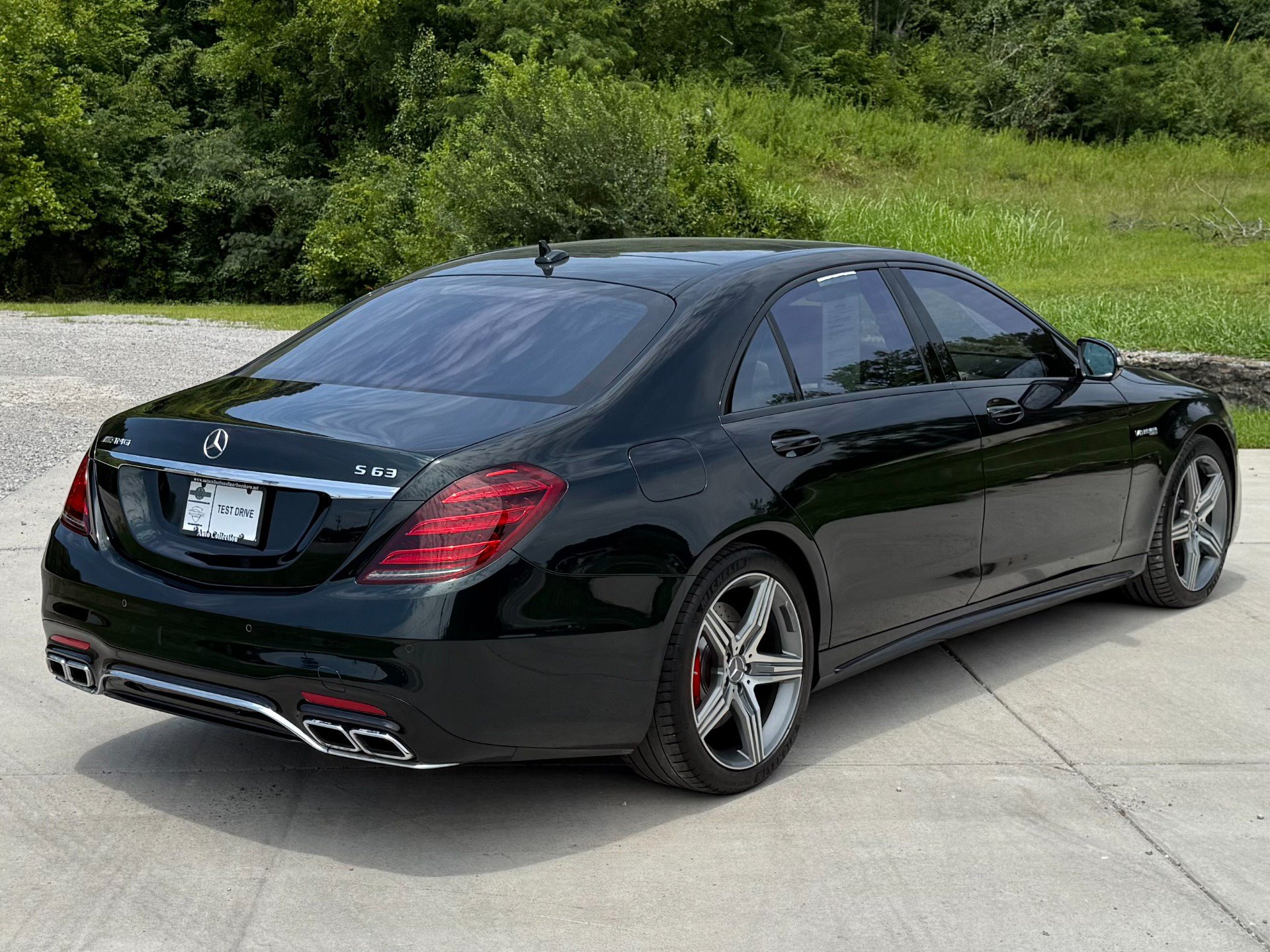 Used 2019 Mercedes-Benz S 63 AMG S 4MATIC Sedan image 3