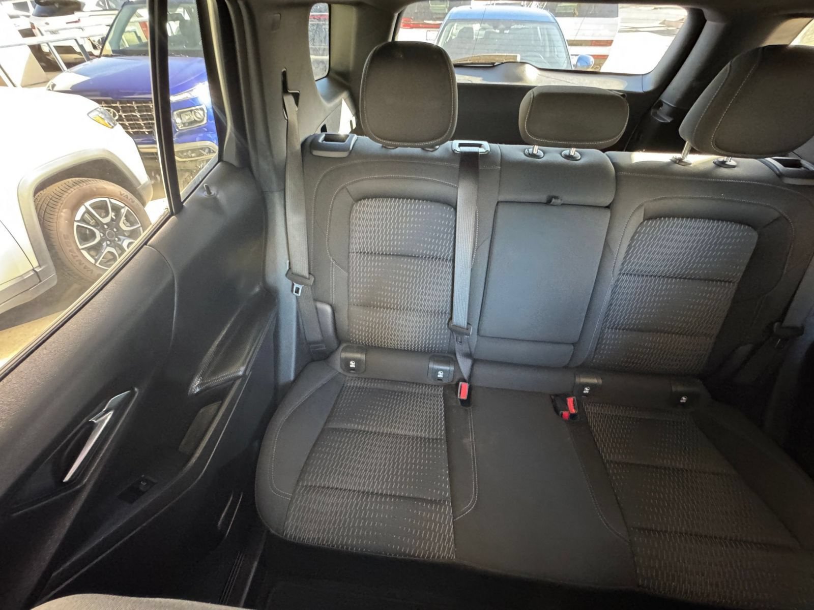Used 2025 Chevrolet Equinox LT AWD/4WD image 39