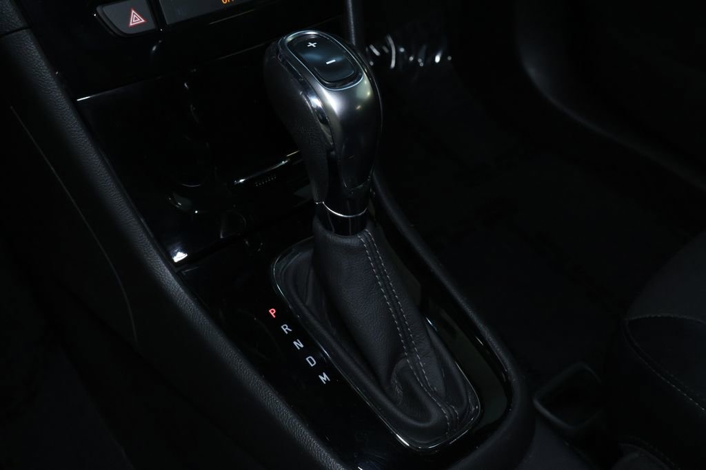 Used 2019 Buick Encore Preferred image 30