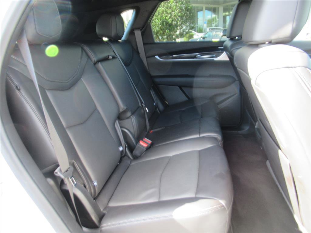 Used 2025 Cadillac XT5 Premium Luxury image 29