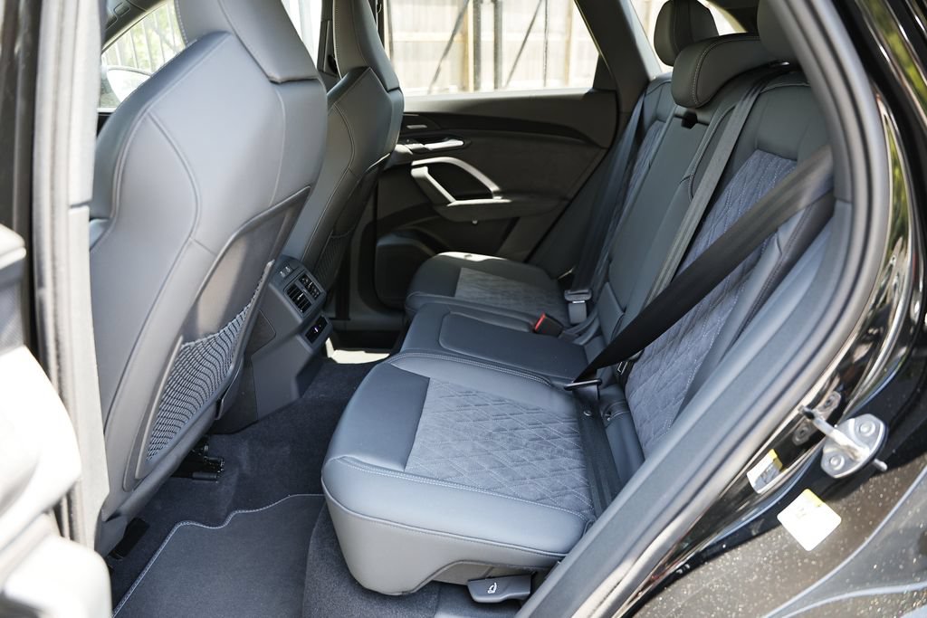 New 2026 Audi SQ5 Premium Plus AWD/4WD image 27