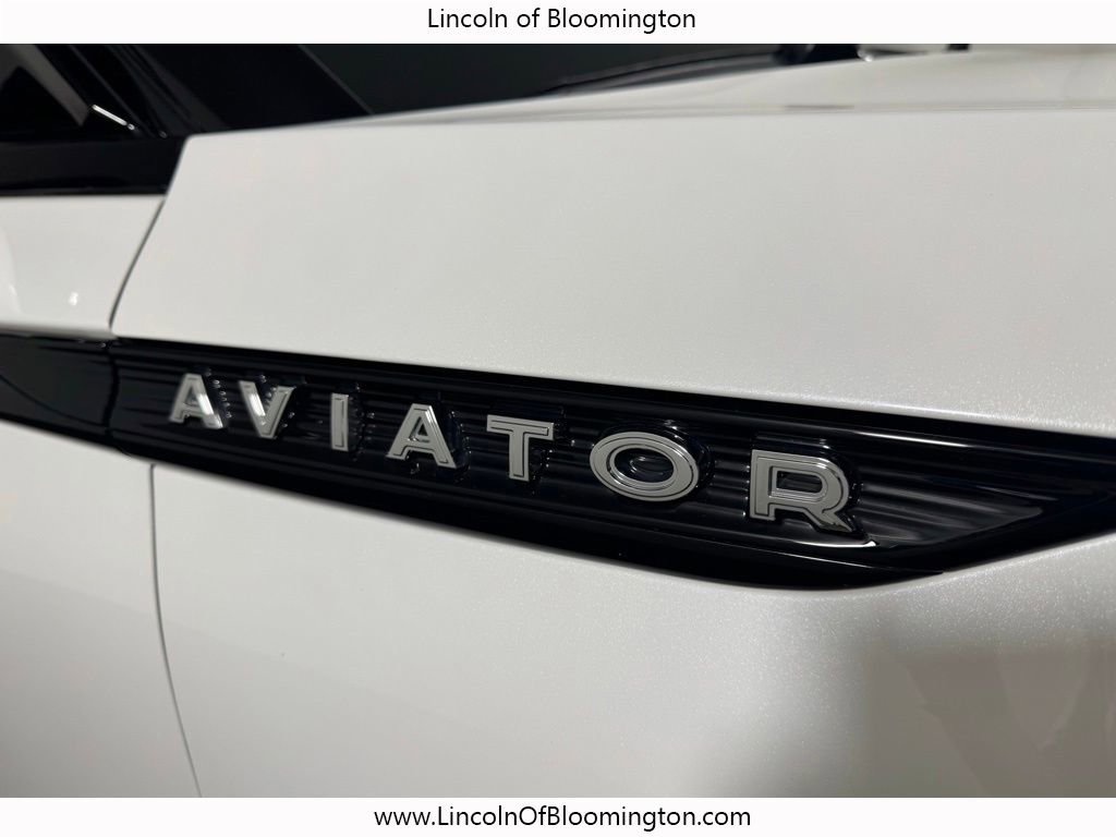 Used 2025 Lincoln Aviator Reserve w/ Equipment Group 201A AWD/4WD image 18