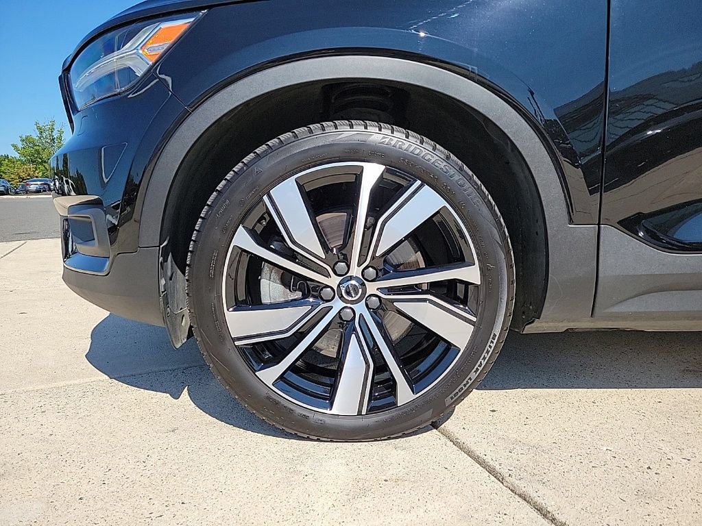 Used 2021 Volvo XC40 P8 Recharge AWD/4WD image 8
