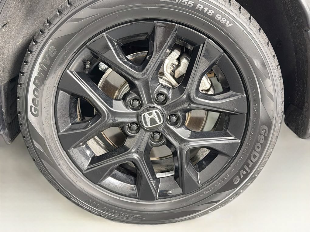 Used 2025 Honda HR-V Sport image 32