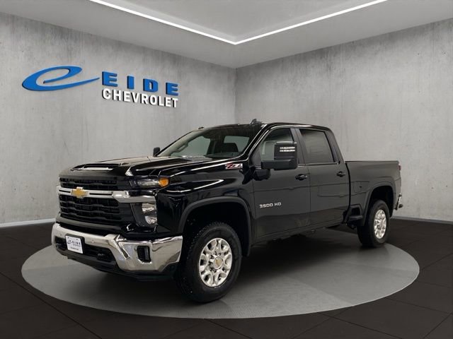 New 2026 Chevrolet Silverado 3500 LT w/ All Star Edition image 3