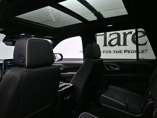 Used 2024 Chevrolet Tahoe Premier AWD/4WD image 25