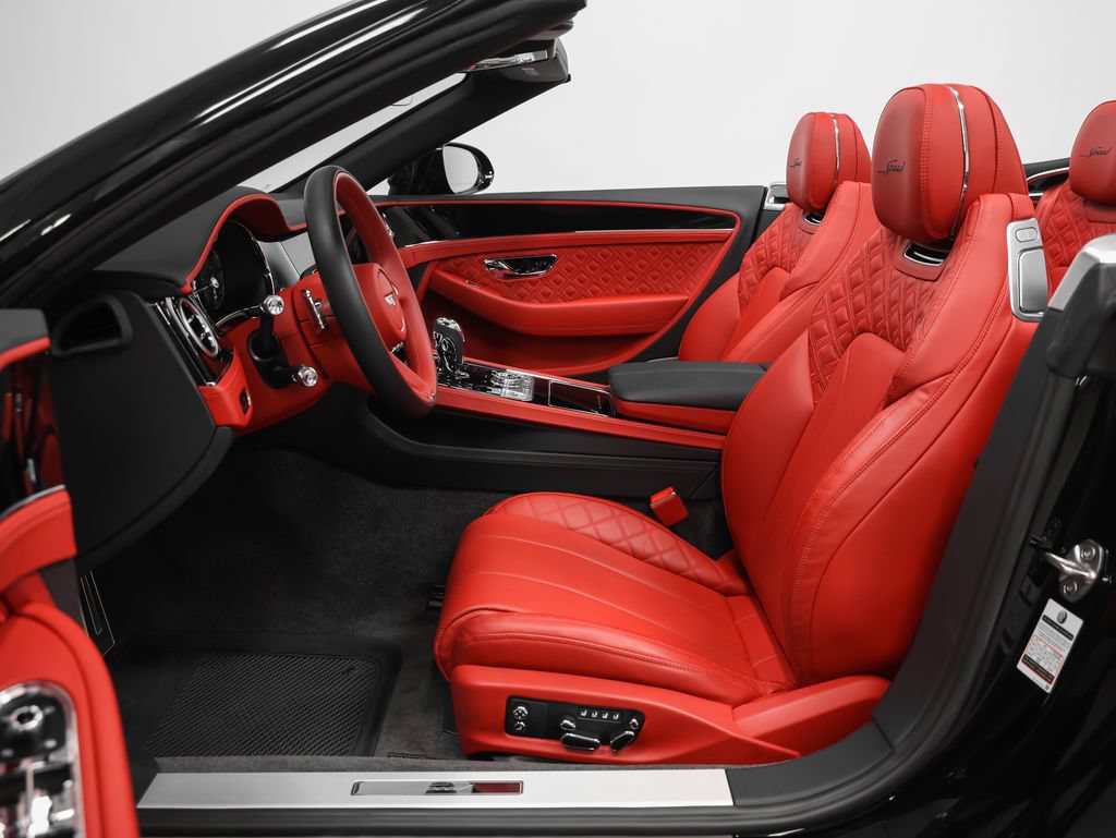 Used 2024 Bentley Continental GT Mulliner AWD/4WD image 65