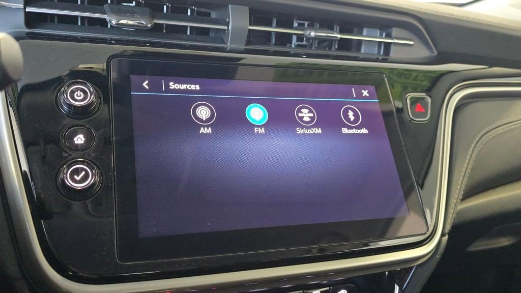 Certified 2022 Chevrolet Bolt EUV LT w/ Convenience Package image 22