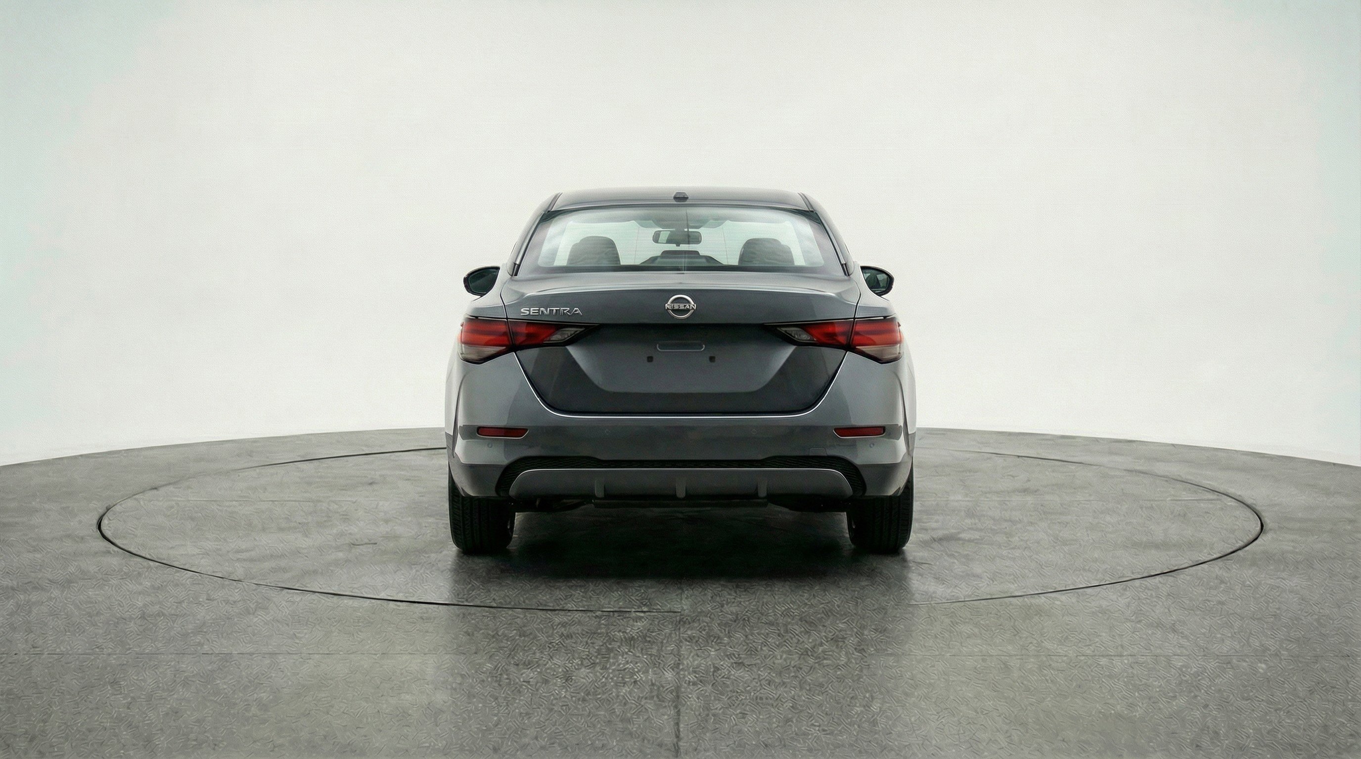 Used 2025 Nissan Sentra S image 7
